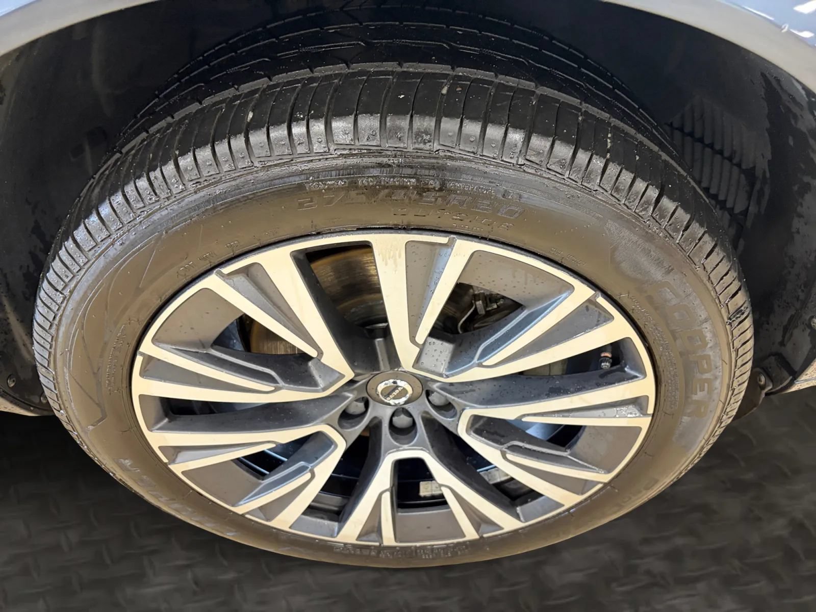 Used 2022 Volvo XC90 T5 Momentum w/ Climate Package AWD/4WD image 40