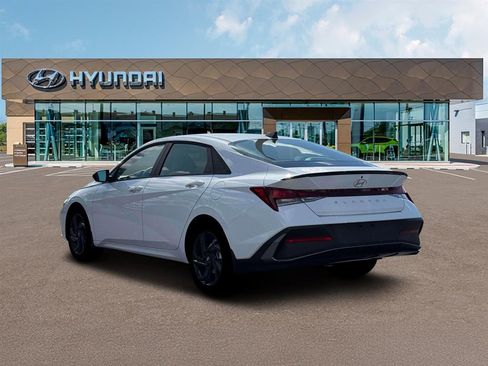 New 2026 Hyundai Elantra Sport image 6
