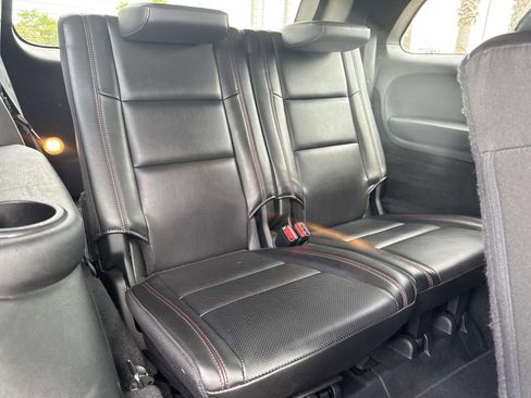 Used 2023 Dodge Durango GT image 9