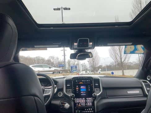 Used 2024 RAM 2500 Laramie w/ Night Edition image 7