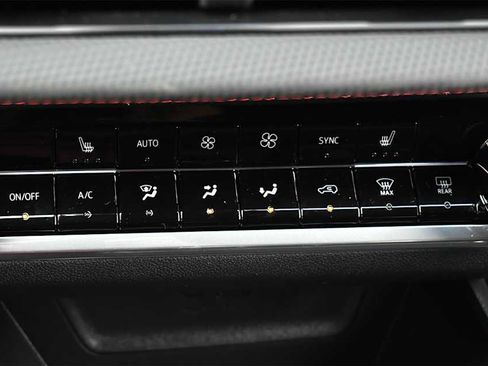 New 2026 Chevrolet Equinox RS image 20