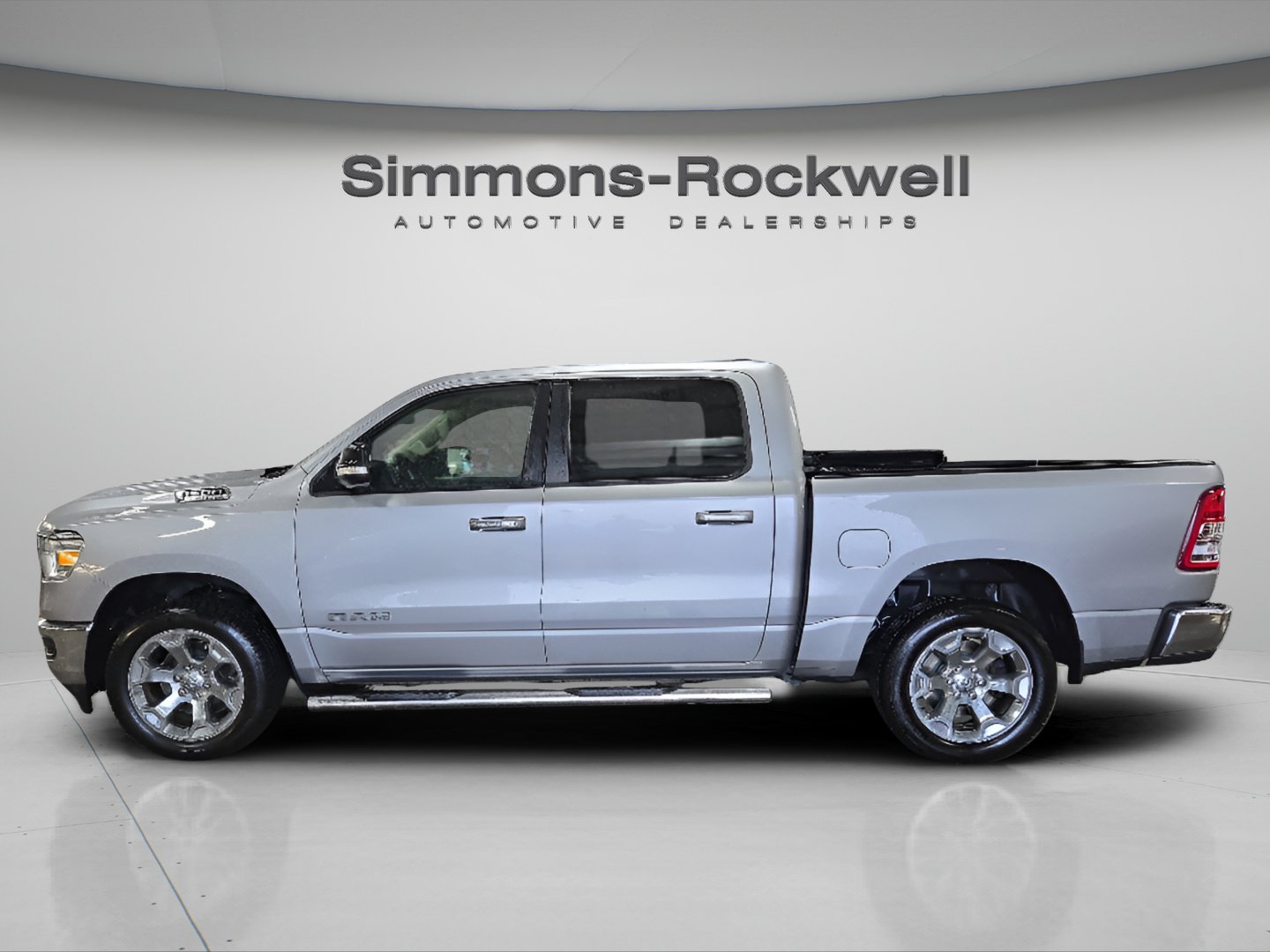 Used 2020 RAM 1500 Big Horn AWD/4WD image 2