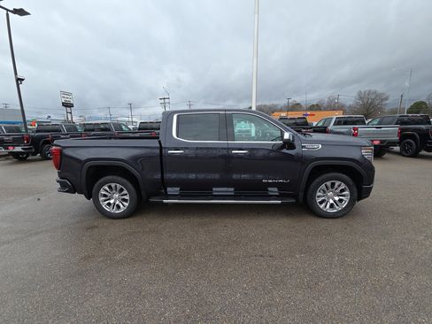 New 2026 GMC Sierra 1500 Denali image 11