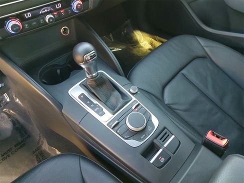 Used 2016 Audi A3 1.8T Premium image 24