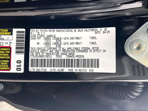 Used 2025 Toyota Tacoma SR5 image 36