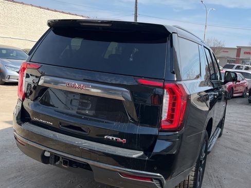 Used 2021 GMC Yukon AT4 w/ Technology Package image 5