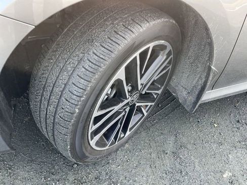 Used 2025 Toyota Camry XLE w/ Premium Package image 2