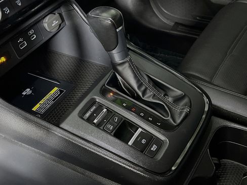 Used 2025 Honda CR-V EX-L image 24