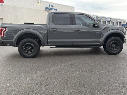 Used 2018 Ford F150 Raptor w/ Equipment Group 802A Luxury image 11
