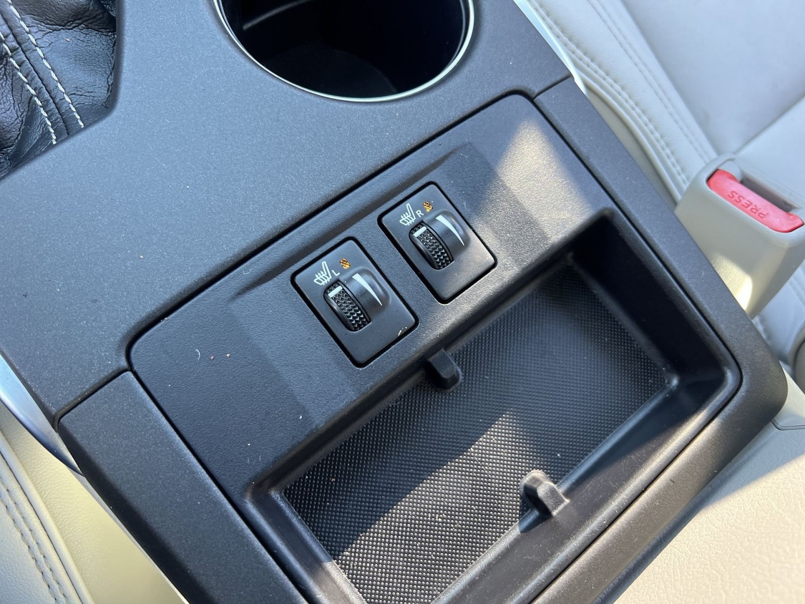 Used 2017 Toyota Camry XLE FWD image 47