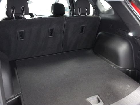 Used 2021 Chevrolet Blazer LT FWD image 17