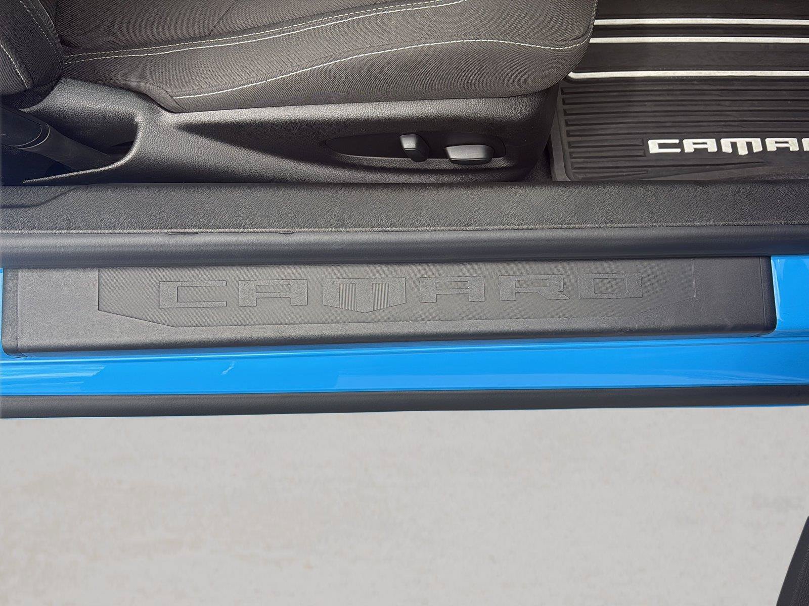 Used 2022 Chevrolet Camaro SS RWD image 25