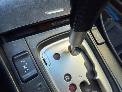 Used 2005 Acura TSX image 32