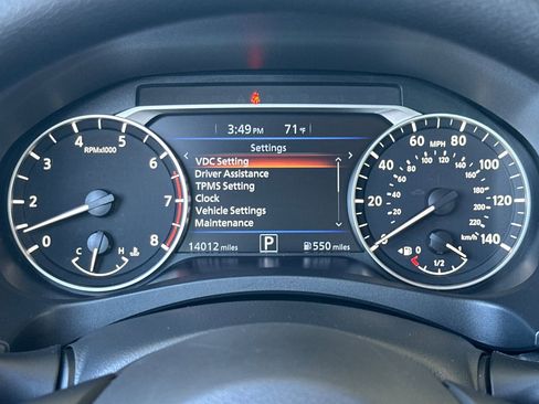 Used 2025 Nissan Altima 2.5 SV FWD image 18