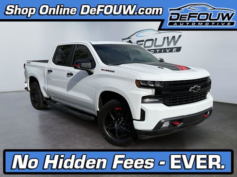 Used 2021 Chevrolet Silverado 1500 RST w/ Redline Edition AWD/4WD image 1