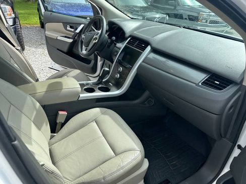 Used 2013 Ford Edge SEL AWD/4WD image 16