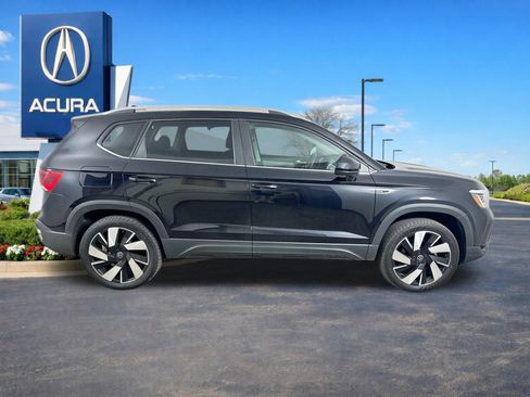 Used 2023 Volkswagen Taos SEL AWD/4WD image 22
