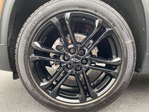 Used 2026 Chevrolet Traverse LT image 42