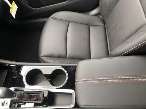 New 2025 Nissan Altima 2.5 SR w/ SR Premium Package image 25