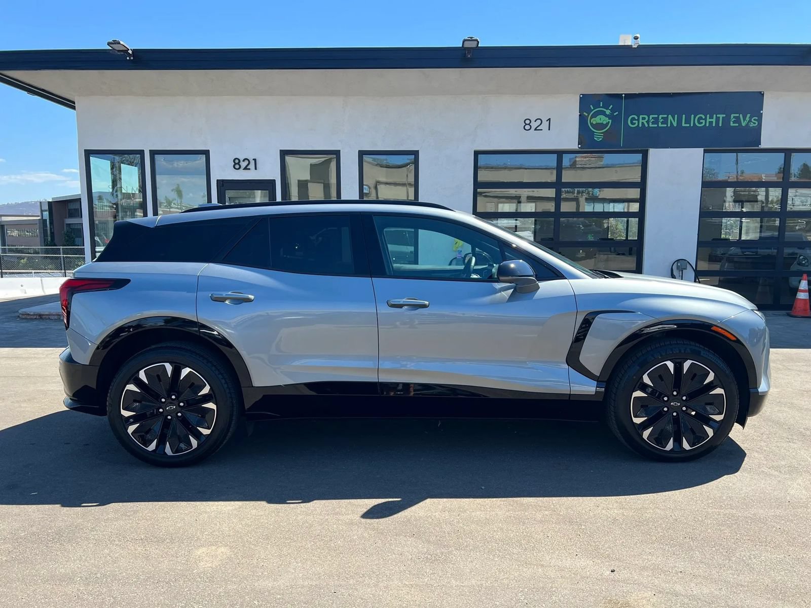 Used 2024 Chevrolet Blazer EV RS AWD/4WD image 4