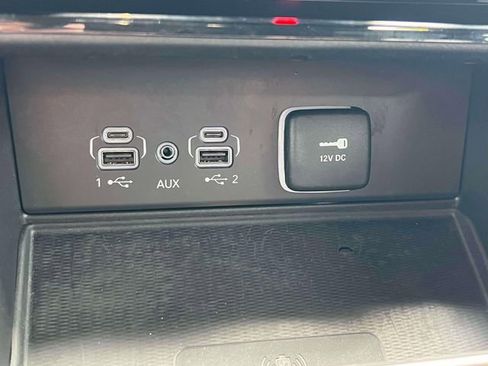 Used 2023 Jeep Grand Cherokee L Laredo AWD/4WD image 12
