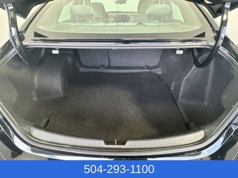 Used 2025 Chevrolet Malibu LT FWD image 26