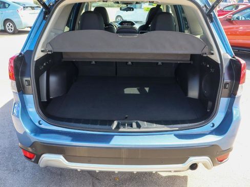 Used 2023 Subaru Forester Touring image 11