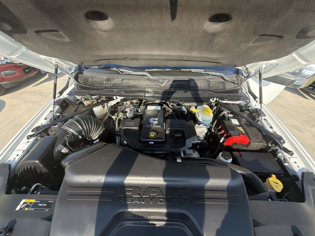 Used 2024 RAM 3500 Limited w/ Towing Technology Group AWD/4WD image 13