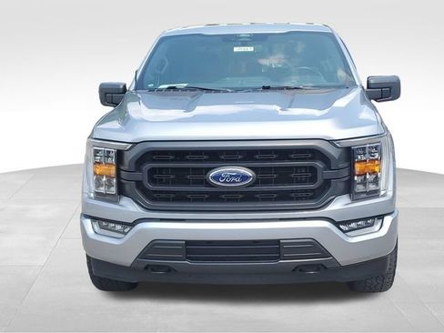 Used 2022 Ford F150 XLT w/ Equipment Group 302A High AWD/4WD image 2