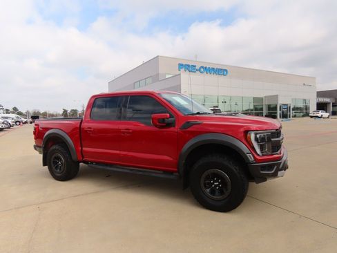Certified 2022 Ford F150 Raptor w/ Equipment Group 801A High image 7