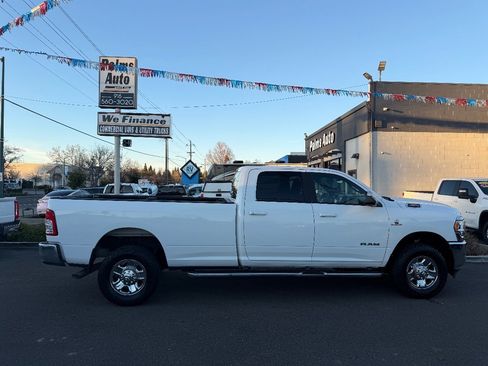 Used 2021 RAM 2500 Big Horn image 9