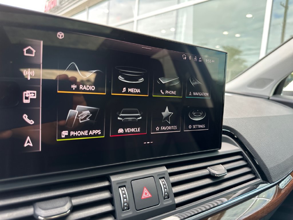 Certified 2023 Audi Q5 2.0T Premium Plus w/ Premium Plus Package AWD/4WD image 29