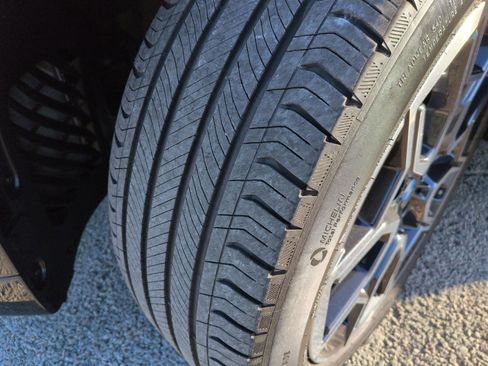 Certified 2023 BMW X1 xDrive28i w/ Premium Package image 12