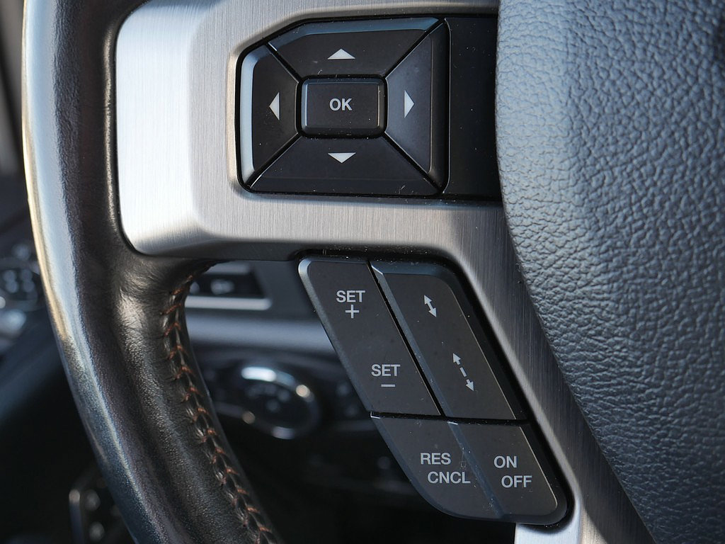 Used 2020 Ford F250 Platinum w/ FX4 Off-Road Package AWD/4WD image 33