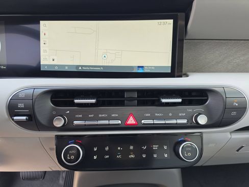 New 2026 Hyundai Palisade Limited FWD image 27