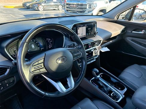 Used 2020 Hyundai Santa Fe Limited image 10