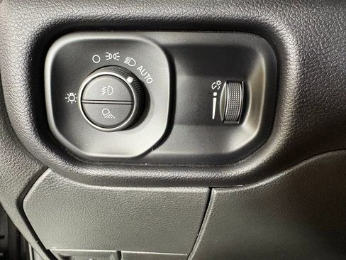 Used 2024 RAM 3500 Big Horn w/ Safety Group image 26