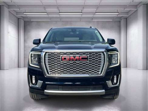 Used 2022 GMC Yukon Denali AWD/4WD image 7