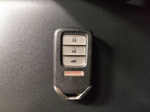 Used 2019 Honda HR-V Touring image 32