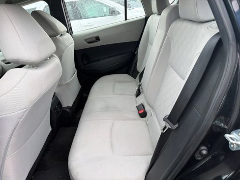Used 2024 Toyota Corolla Cross L AWD/4WD image 3