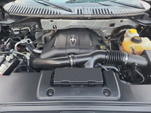 Used 2016 Lincoln Navigator Select image 27