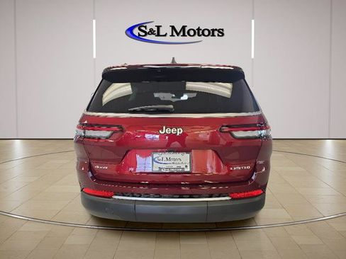 New 2026 Jeep Grand Cherokee L Limited w/ Trailer Tow Package AWD/4WD image 8