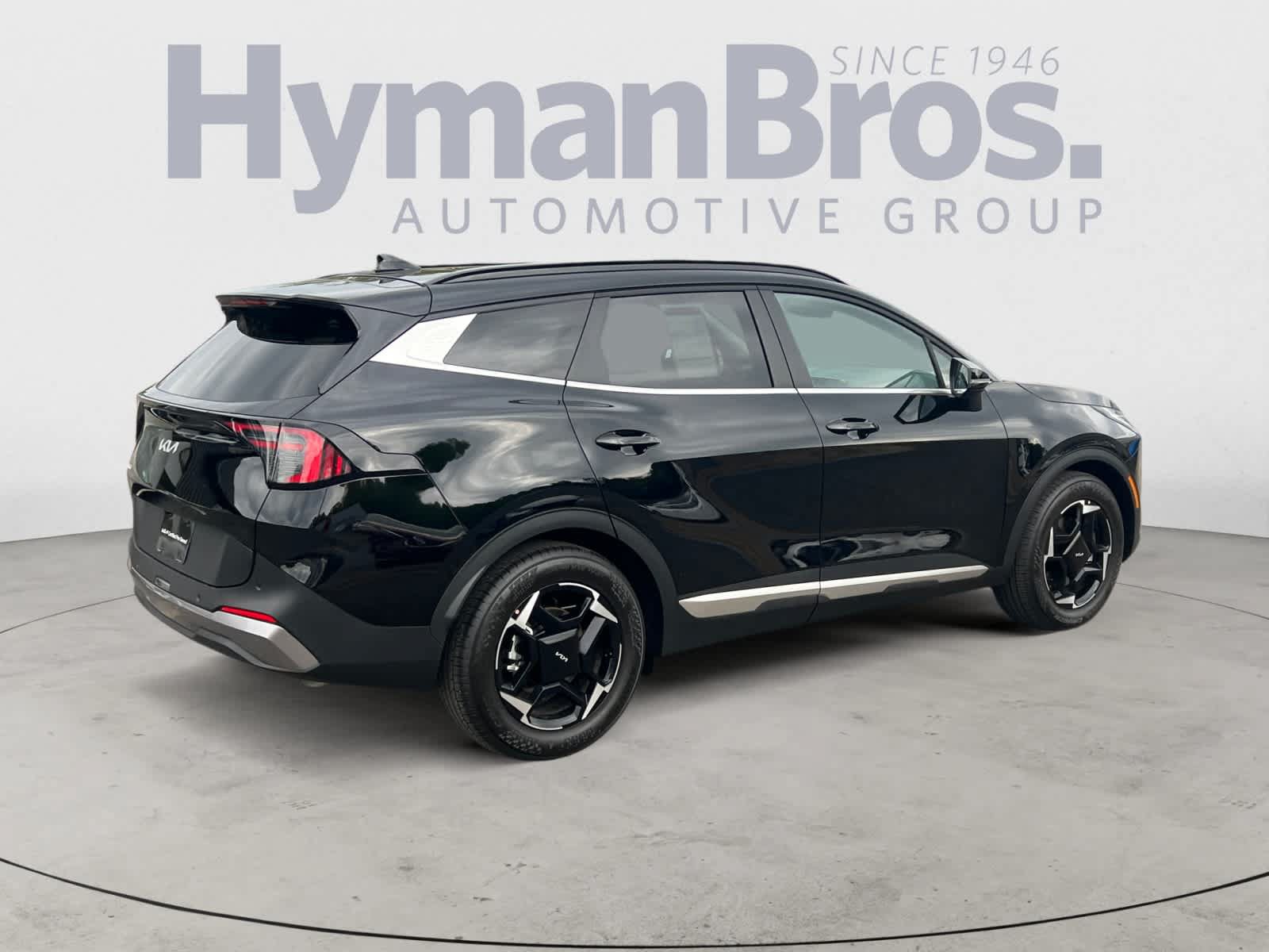 Certified 2026 Kia Sportage EX w/ EX Panorama Roof Package FWD image 3