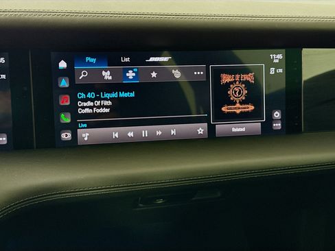 Used 2020 Porsche Taycan 4S w/ Premium Package image 15