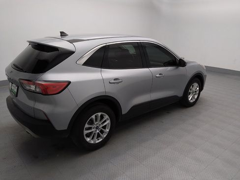 Used 2021 Ford Escape SE image 10