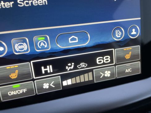 Certified 2025 Subaru Legacy Premium image 29