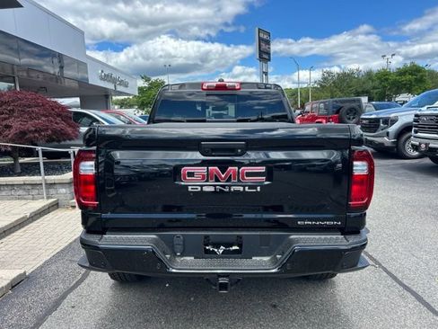 New 2026 GMC Canyon Denali w/ LPO, Denali Black Edition AWD/4WD image 4