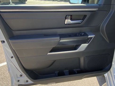 Used 2024 Toyota Tundra Platinum image 11