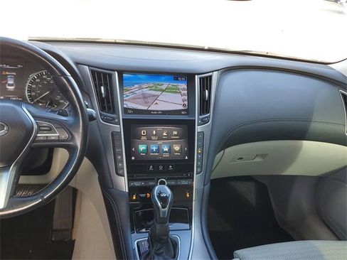 Used 2018 INFINITI Q50 Sport image 12