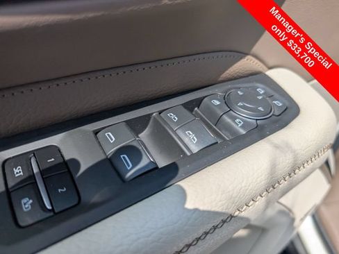 Used 2022 GMC Yukon Denali w/ Max Trailering Package AWD/4WD image 16